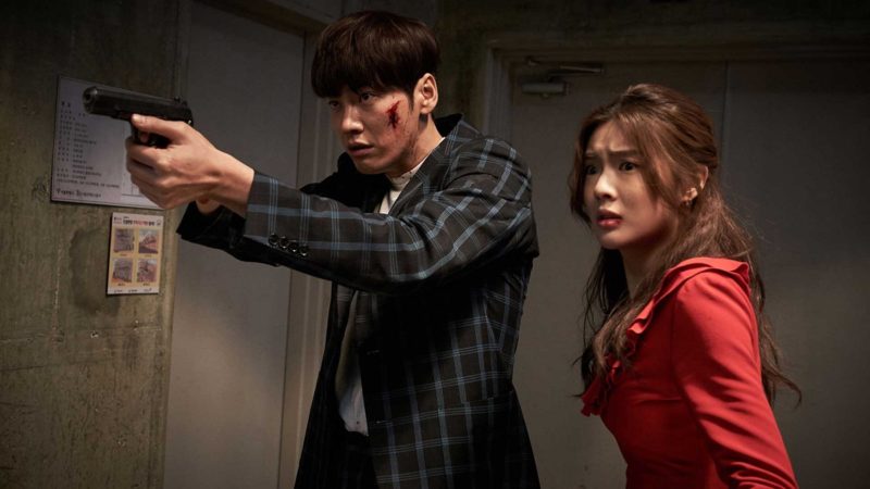 Woo Su Han (Kim Young Kwang) dan Yoo Da Hee (Lee Sun Bin) dalam Mission: Impossible (sumber: istimewa)