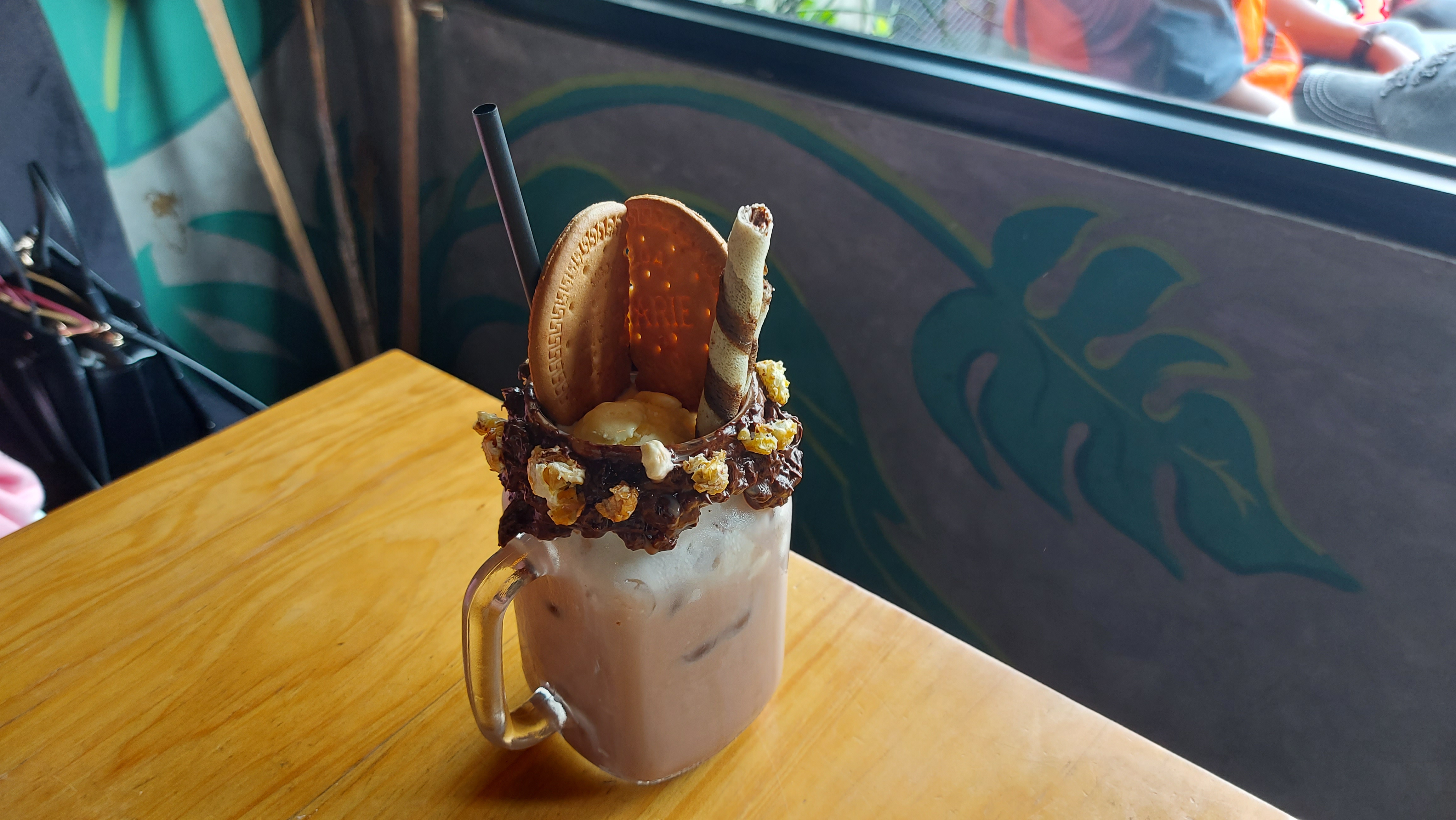 Menu caramel popcorn di resto Hakuna Matata (dok: Hypeabis/Rezha Hadyan)