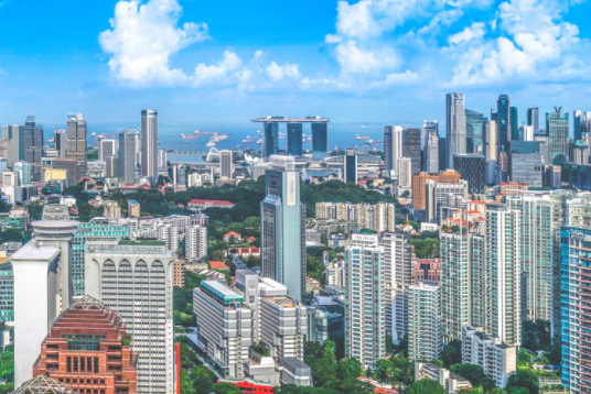 Singapura-Mike Enerio (Unsplash)