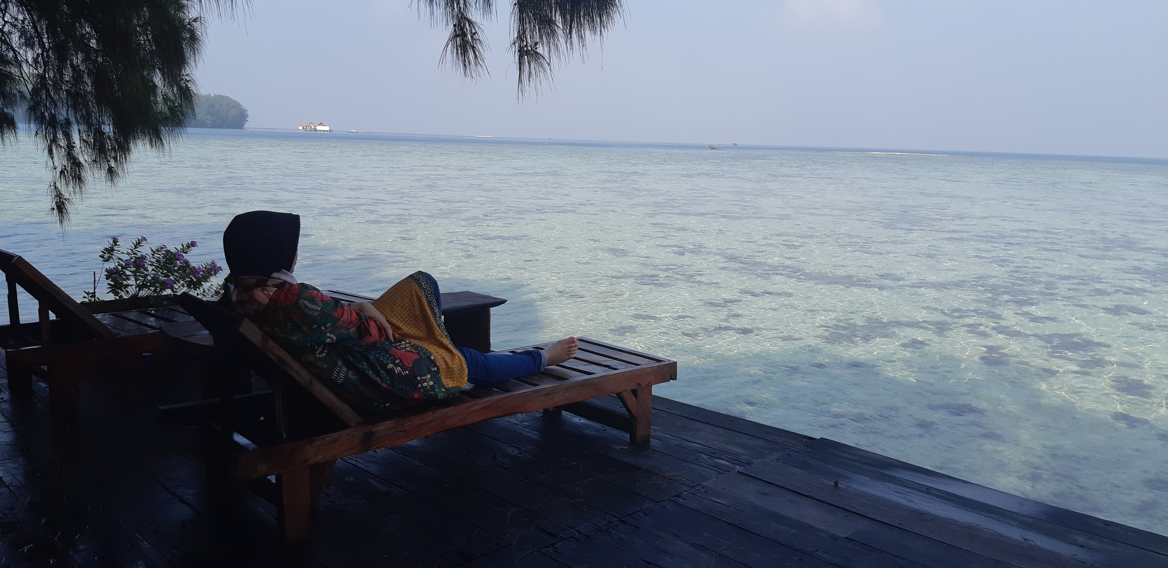 suasana di Pulau Macan (dok. Dewi Andriani)