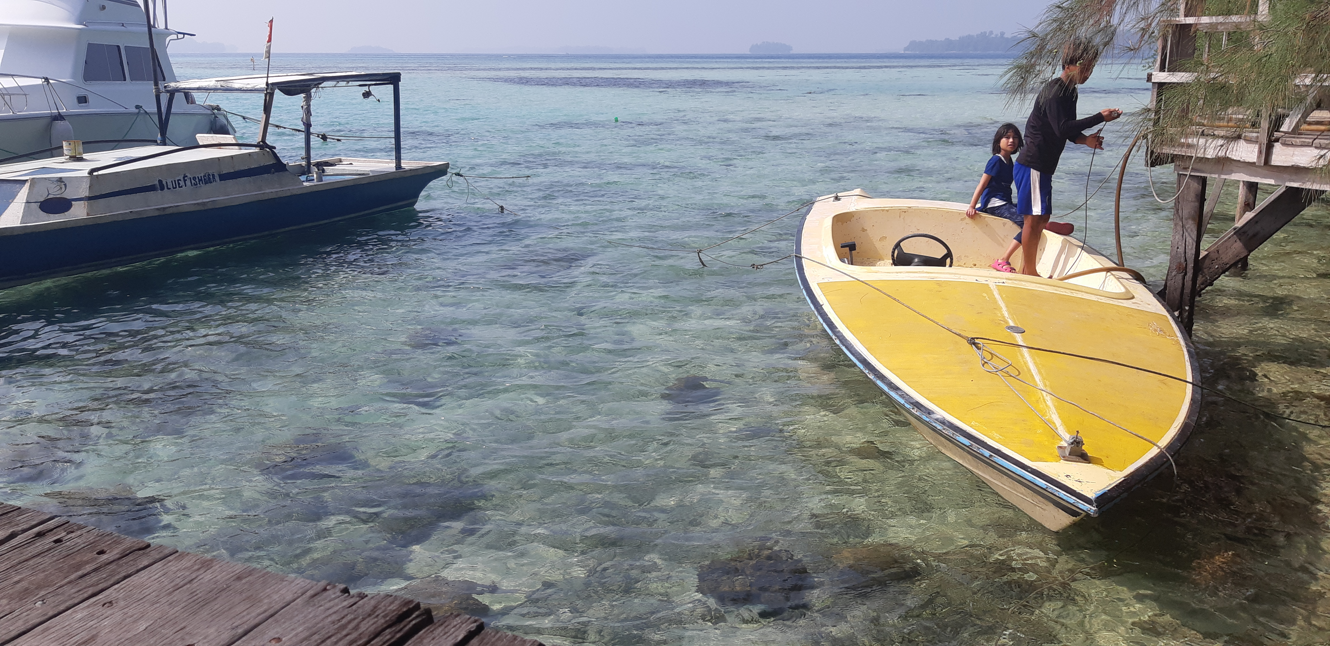 bersiap untuk melakukan aktivitas air di Pulau Macan (dok. Dewi Andriani)