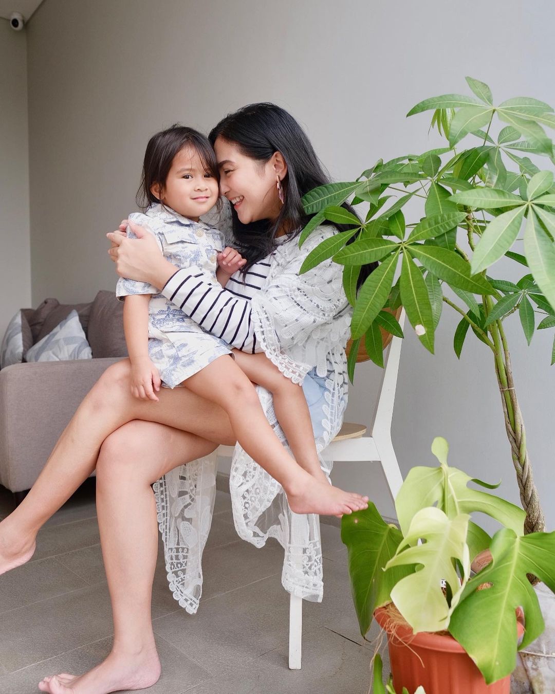 Caca Tengker dan anak (Dok. Caca Tengker/Instagram)