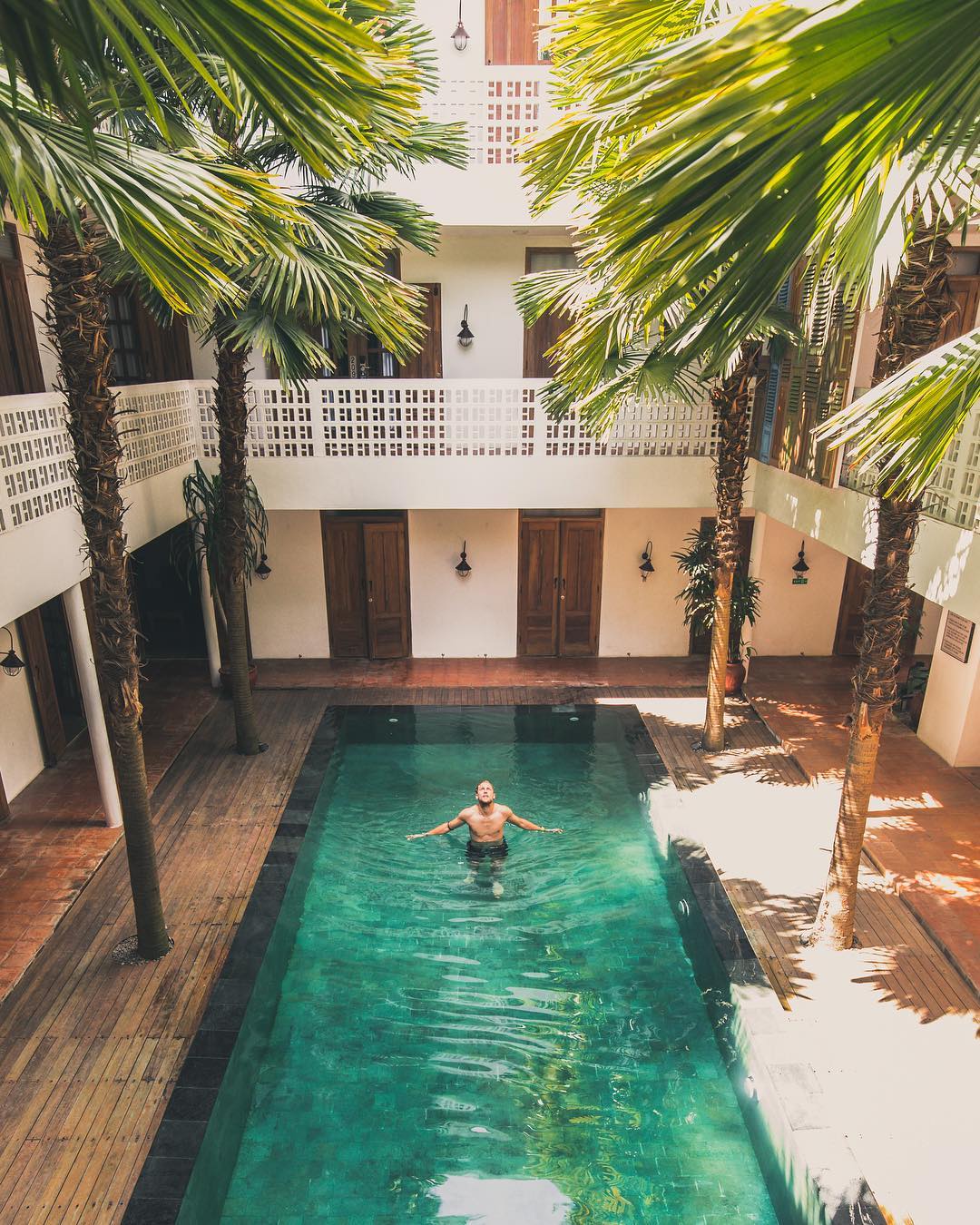 Adhistana Hotel (Paperkampung)