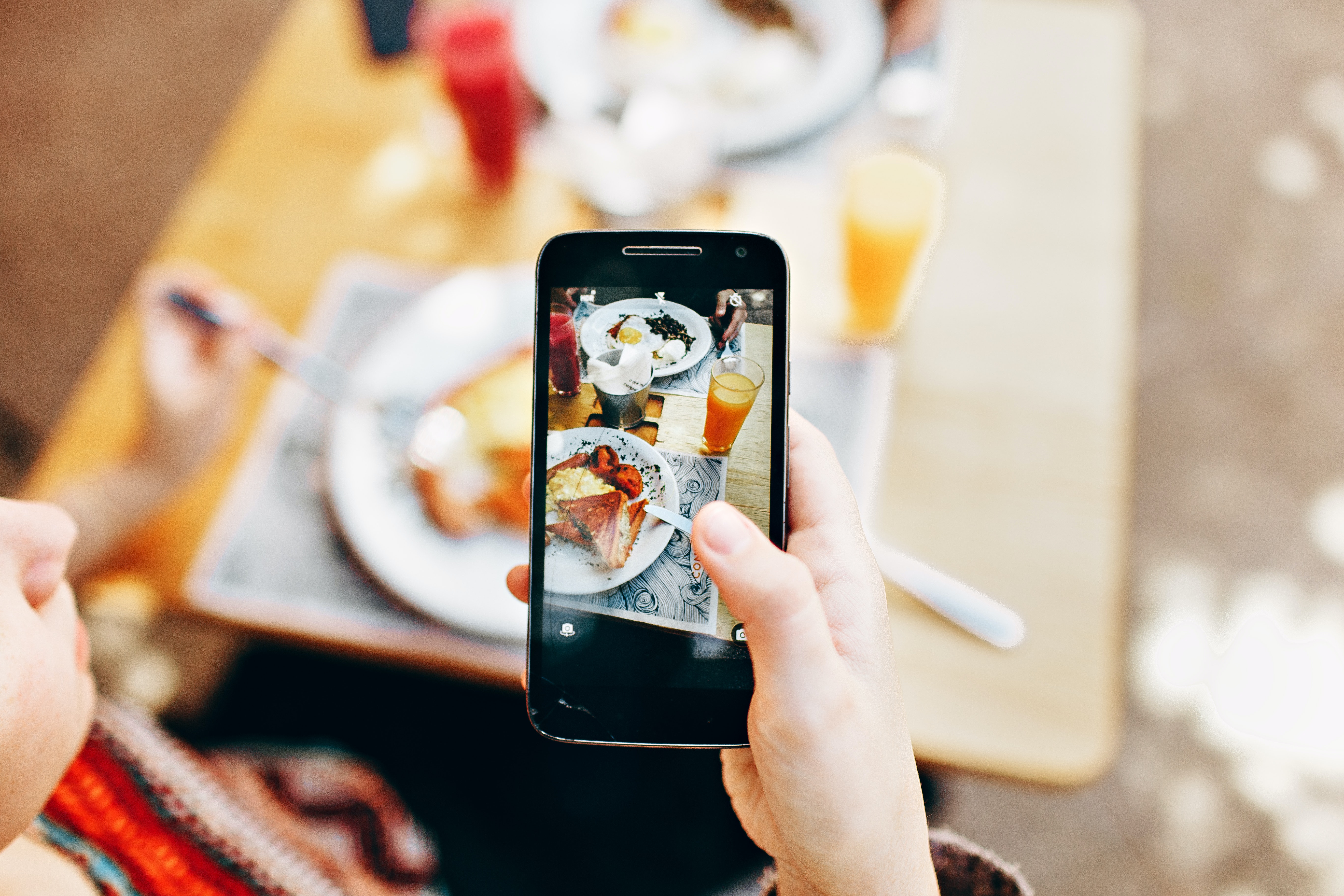 Promosi bisnis makanan bisa lewat medi sosial (Sumber