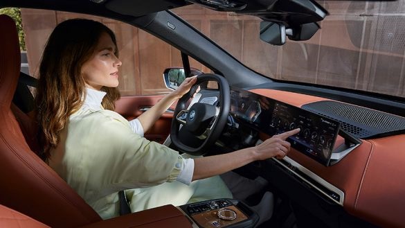 Interior BMW iX i20. (Sumber gambar: BMW Group)