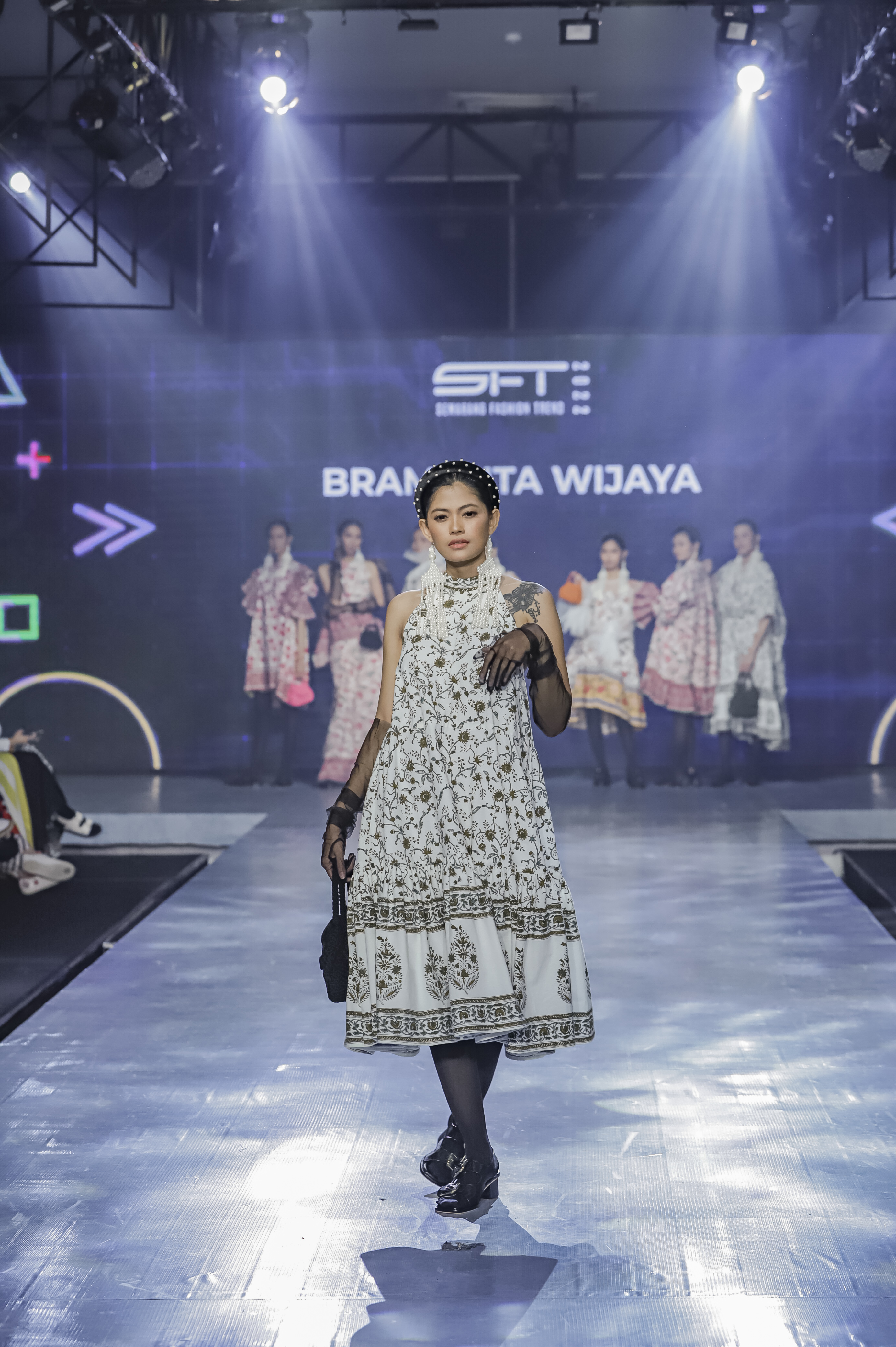 Beberapa koleksi busana di Semarang Fashion Trend 2022 (Sumber gambar: Indonesian Fashion Chamber)