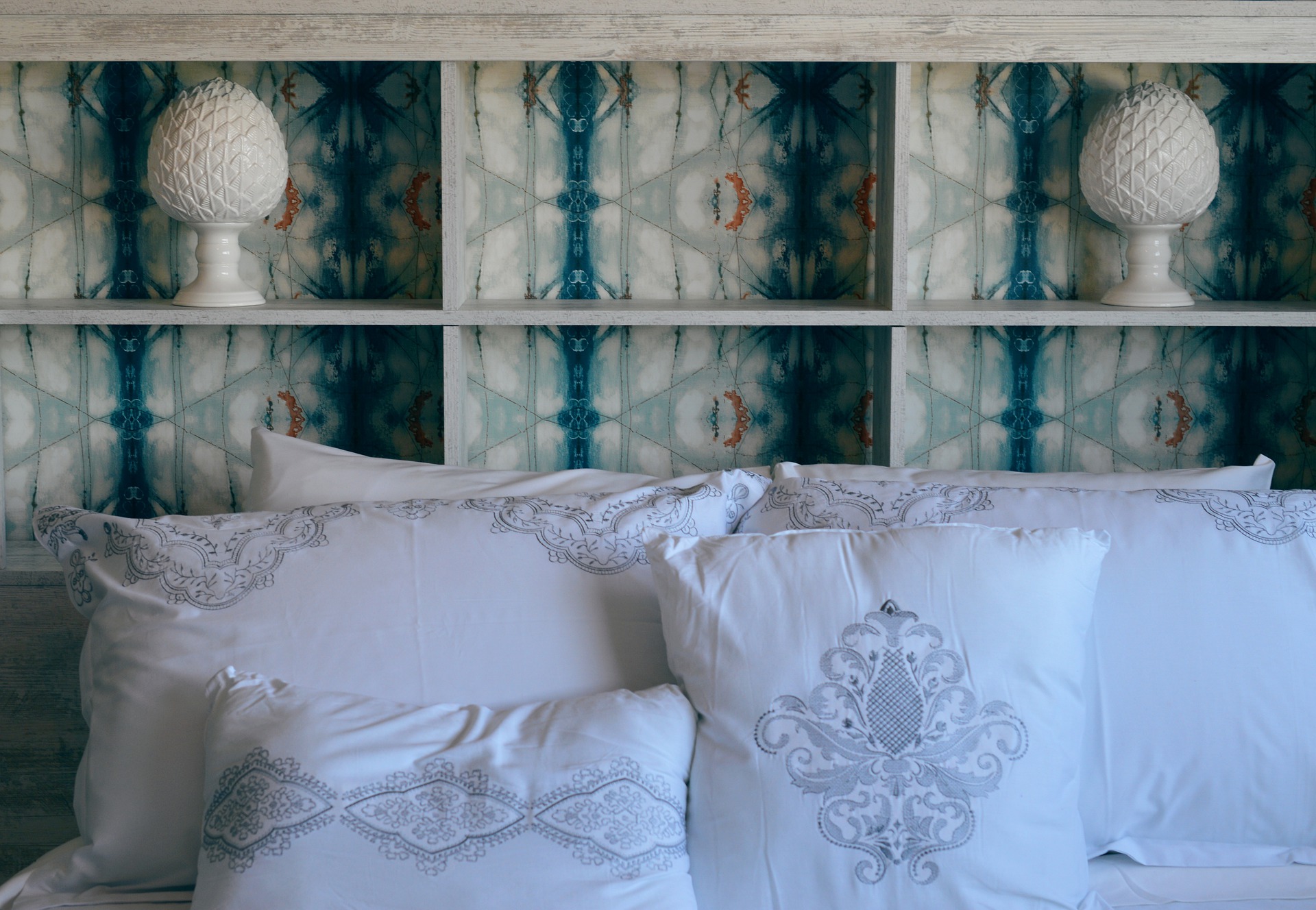 Wallpaper kamar (Sumber gambar: Erika Whitllieb/Pixabay)