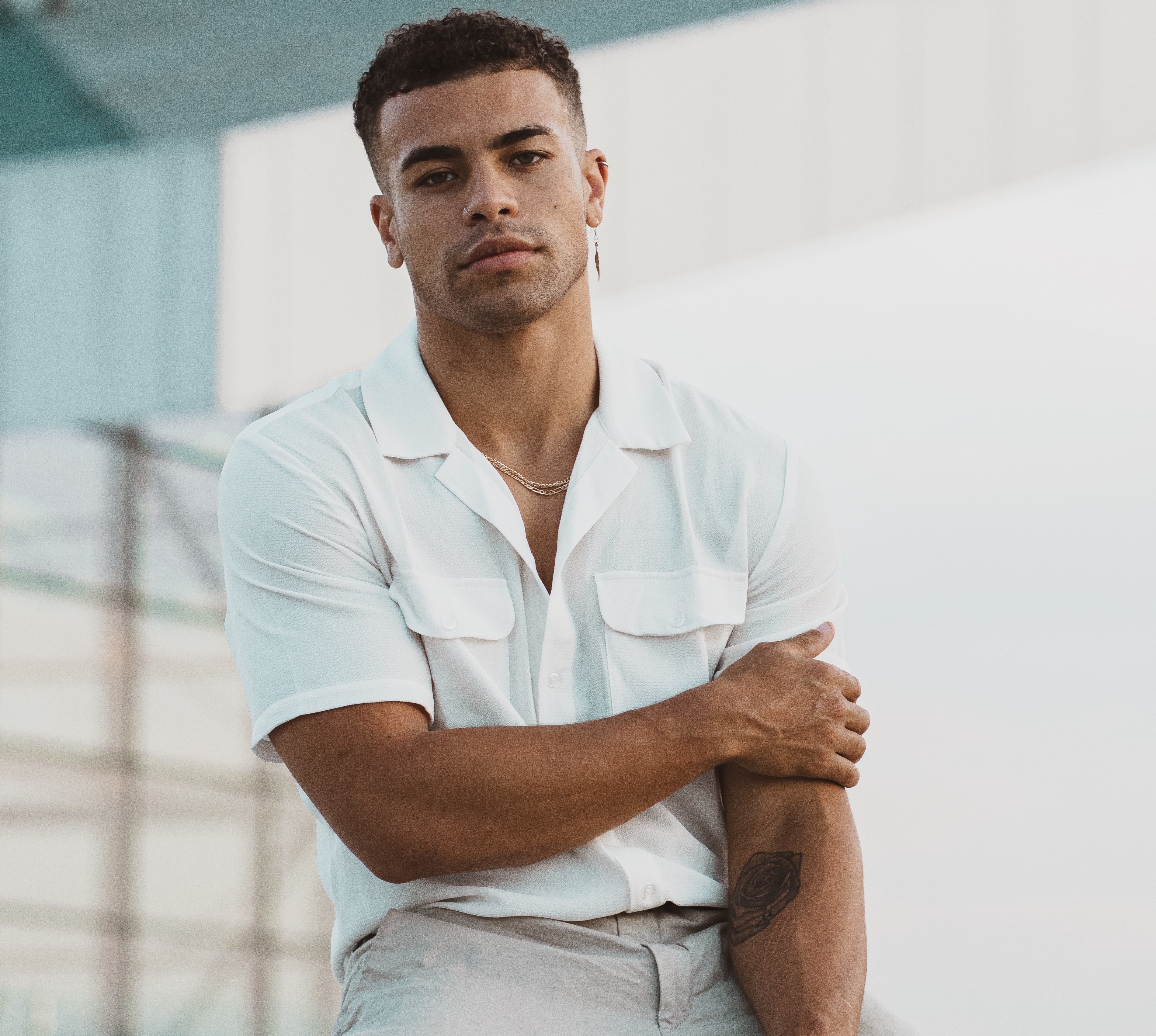 Casual shirt (Sumber gambar: Kenzie Kraft/Unsplash)
