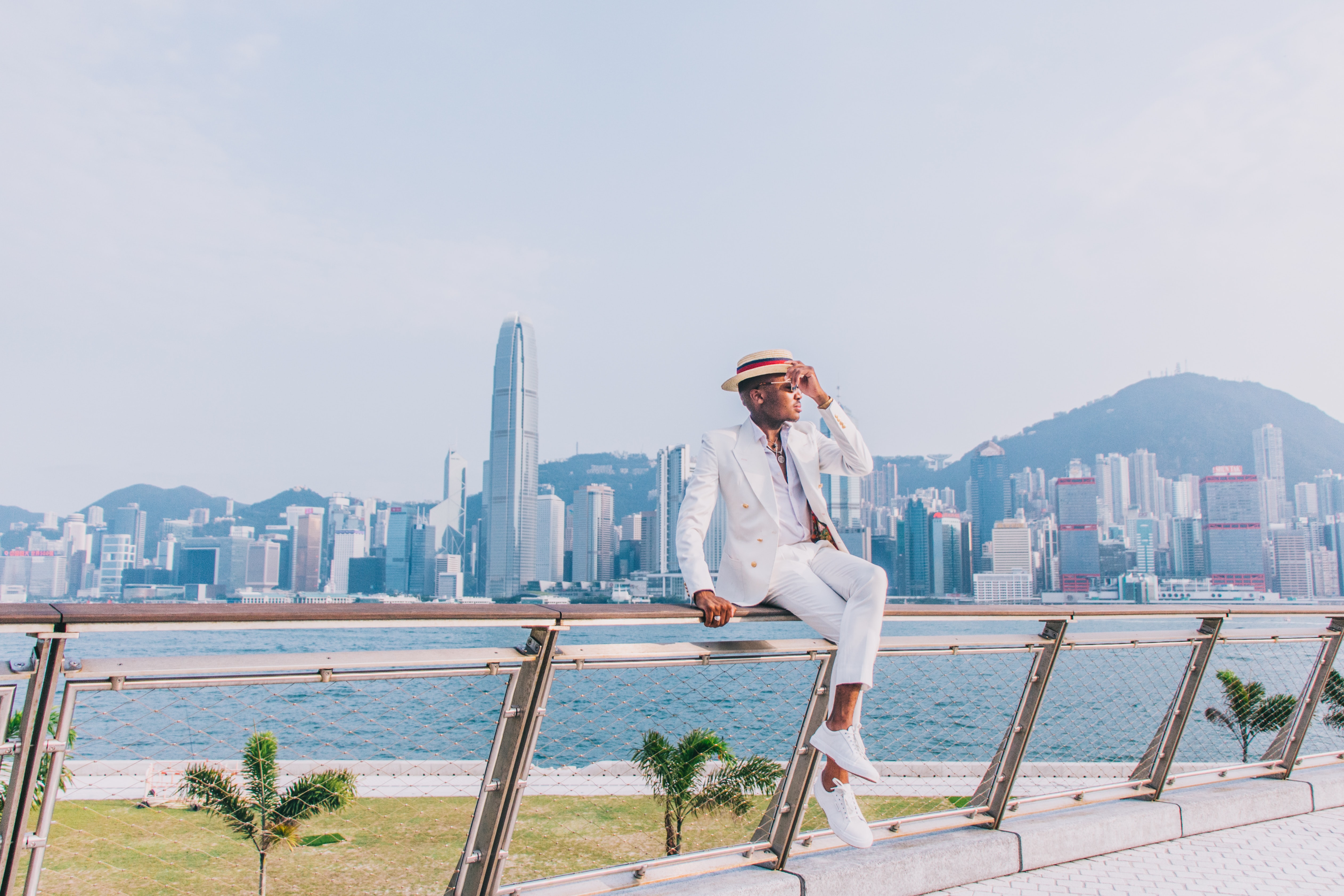 West Kowloon bisa untuk ajang selfie (Sumber gambar: Unsplash/Chi Lok Tsang)