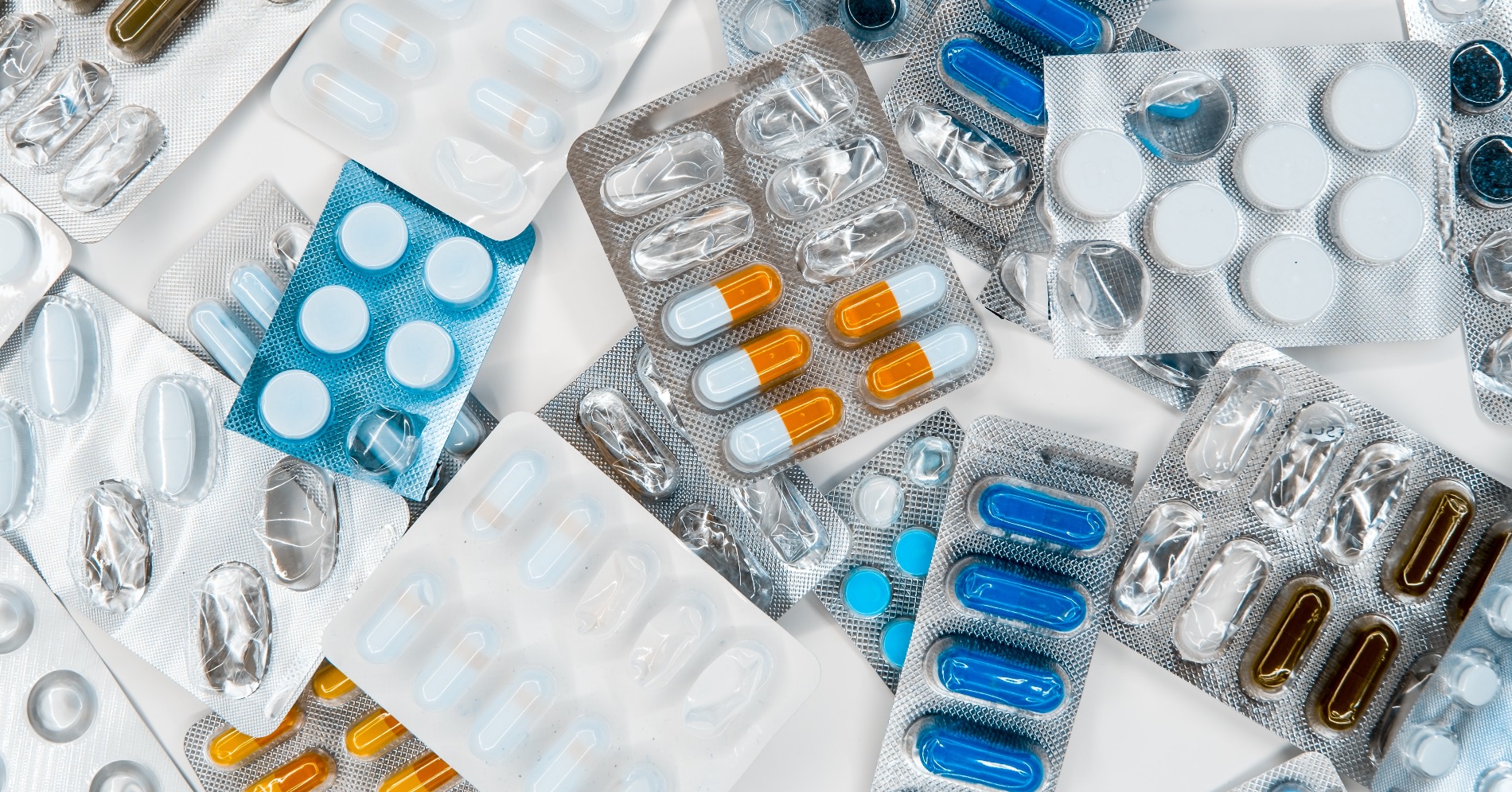 Ilustrasi obat Parasetamol dan Ibuprofen (Sumber gambar: Roberto Sorin/Unsplash)