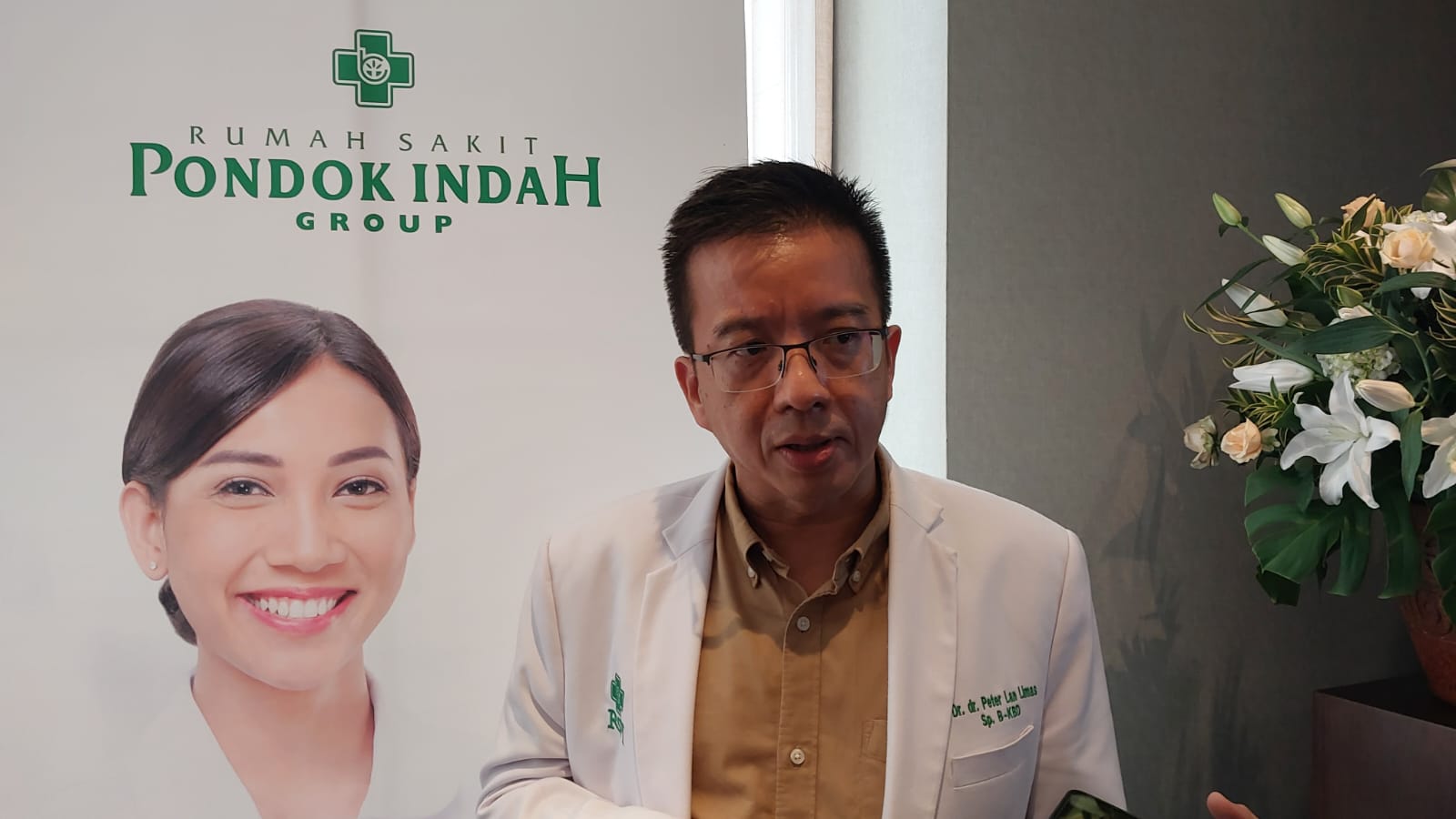 Spesialis bedah subspesialis bedah digestif RS Pondok Indah, dr. Peter Ian Limas (Foto : Desyinta Nuraini)