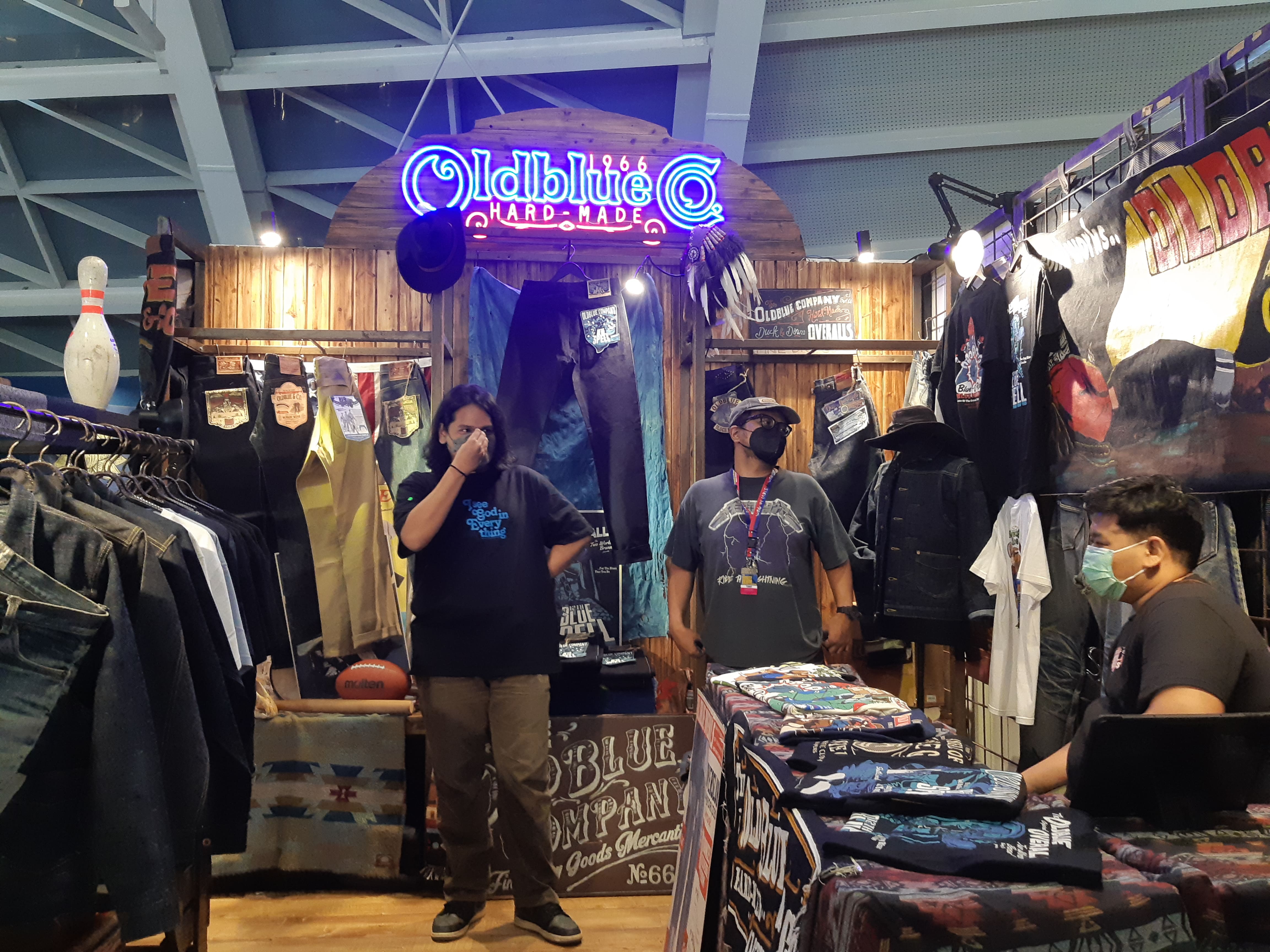 Denim Oldblue Co (Sumber gambar: Chelsea Venda/Hypeabis.id)