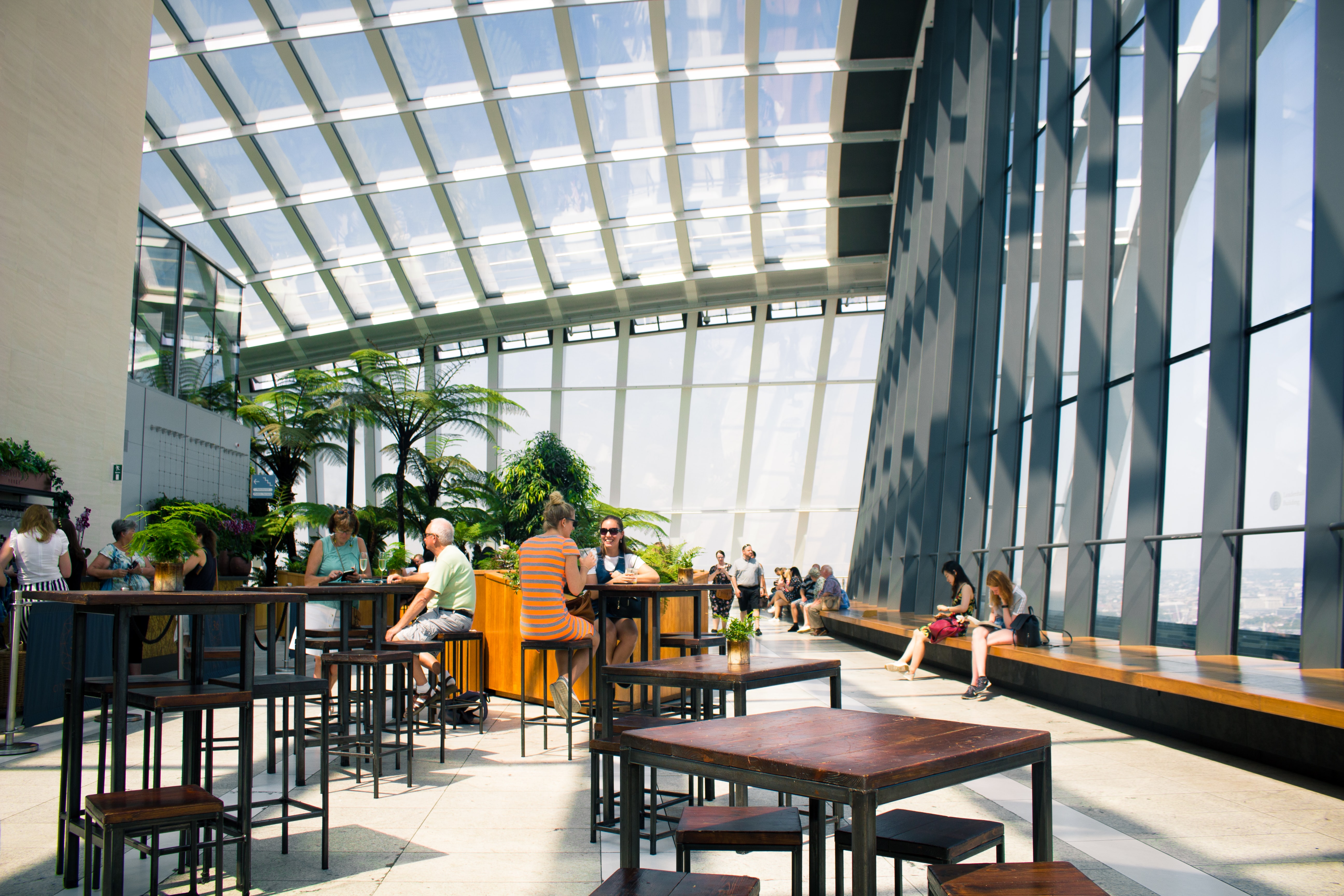 Sky garden (sumber gambar Unsplash/Hello Lightbulb)