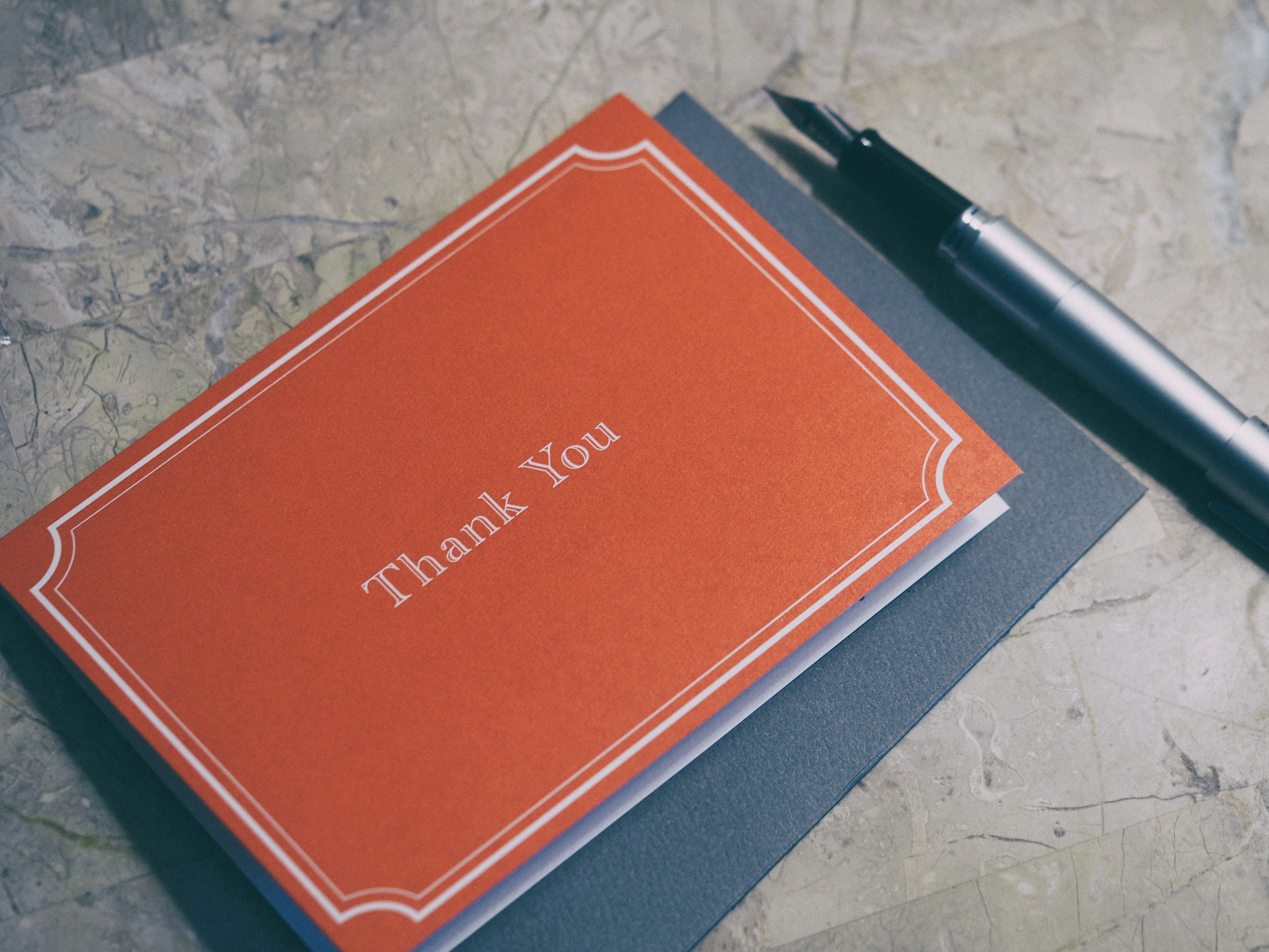 Ilustrasi kartu ucapan terima kasih (Sumber gambar: Aaron Burden/Unsplash)