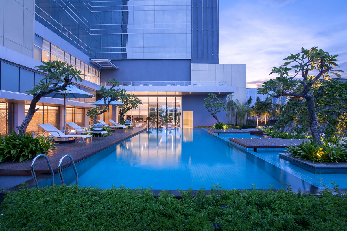 sumber gambar (Mercure Jakarta PIK)