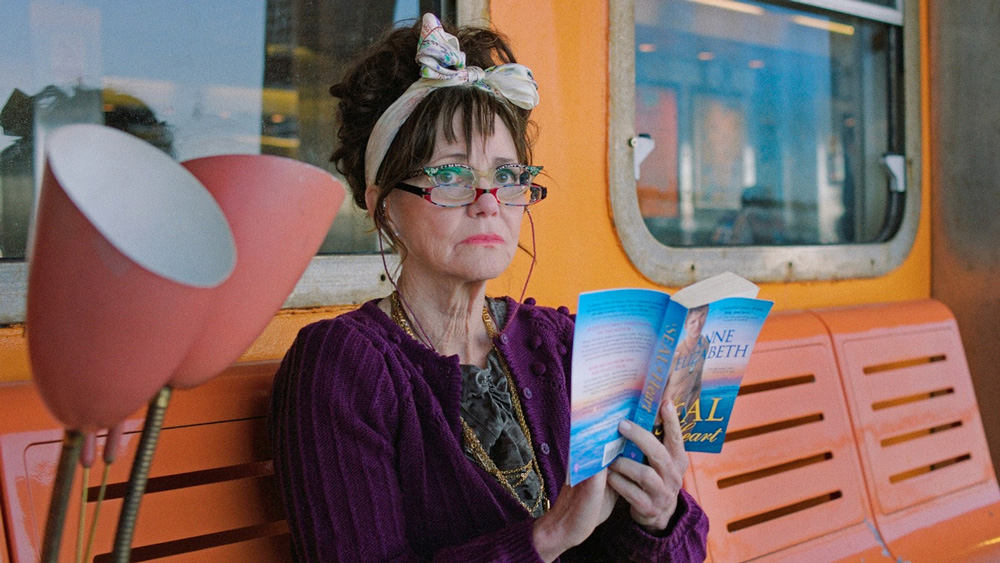 Sally Field di film Hello, My Name Is Doris (2015). (Sumber foto: Stage 6 Films)
