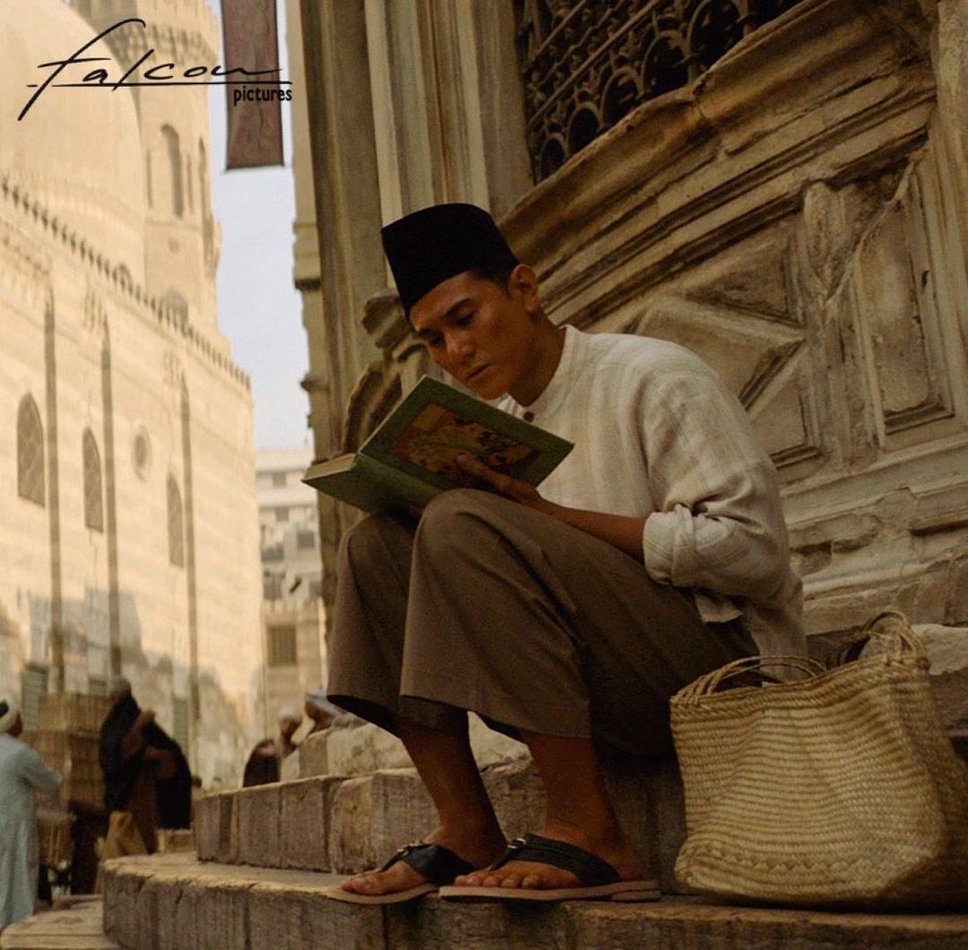 Vino G Bastian memerankan tokoh Buya Hamka (Sumber gambar: Falcon Pictures)