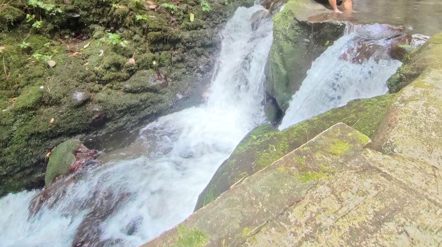 Sungai di Air Terjun Jumog (Sumber foto Hypeabis.id/MR Purboyo)