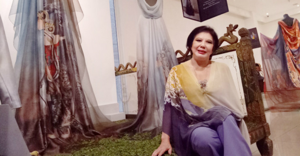  Agnes Budhisurya (sumber foto Indonesia fashion week)