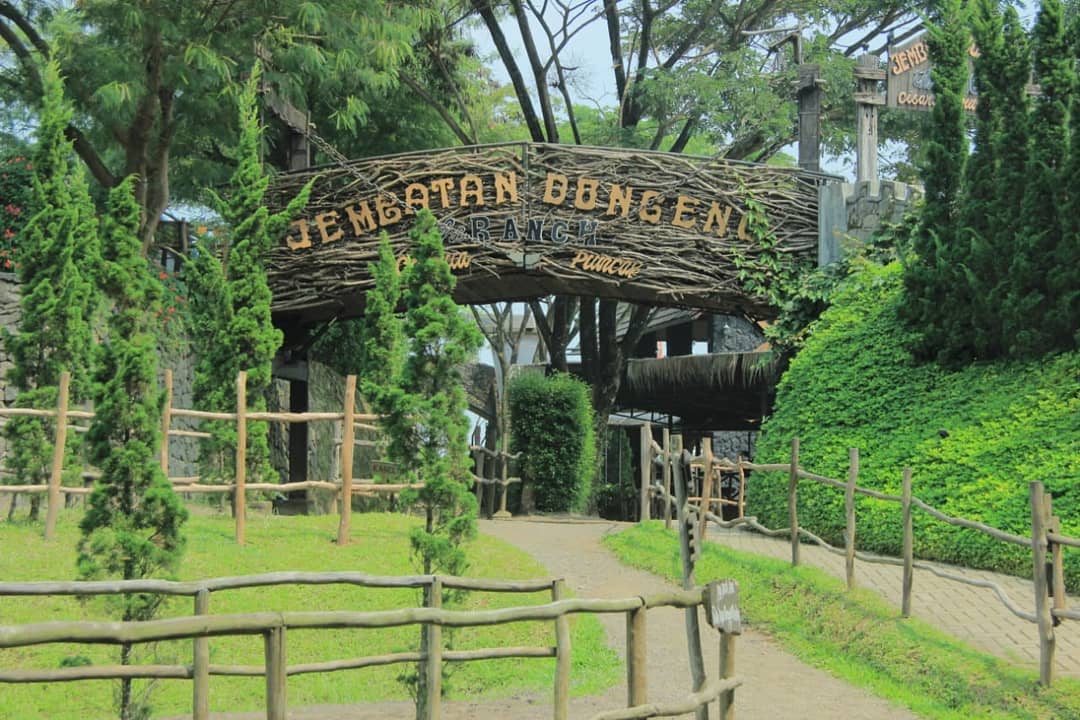 Jembatan Dongeng The Ranch (Sumber Foto: Instagram)