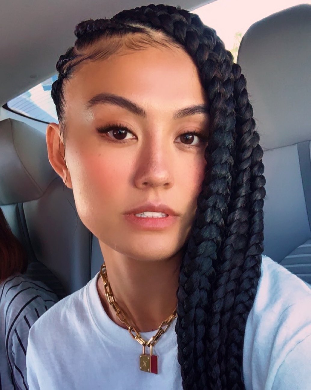 (Sumber: Instagram Agnez Mo)