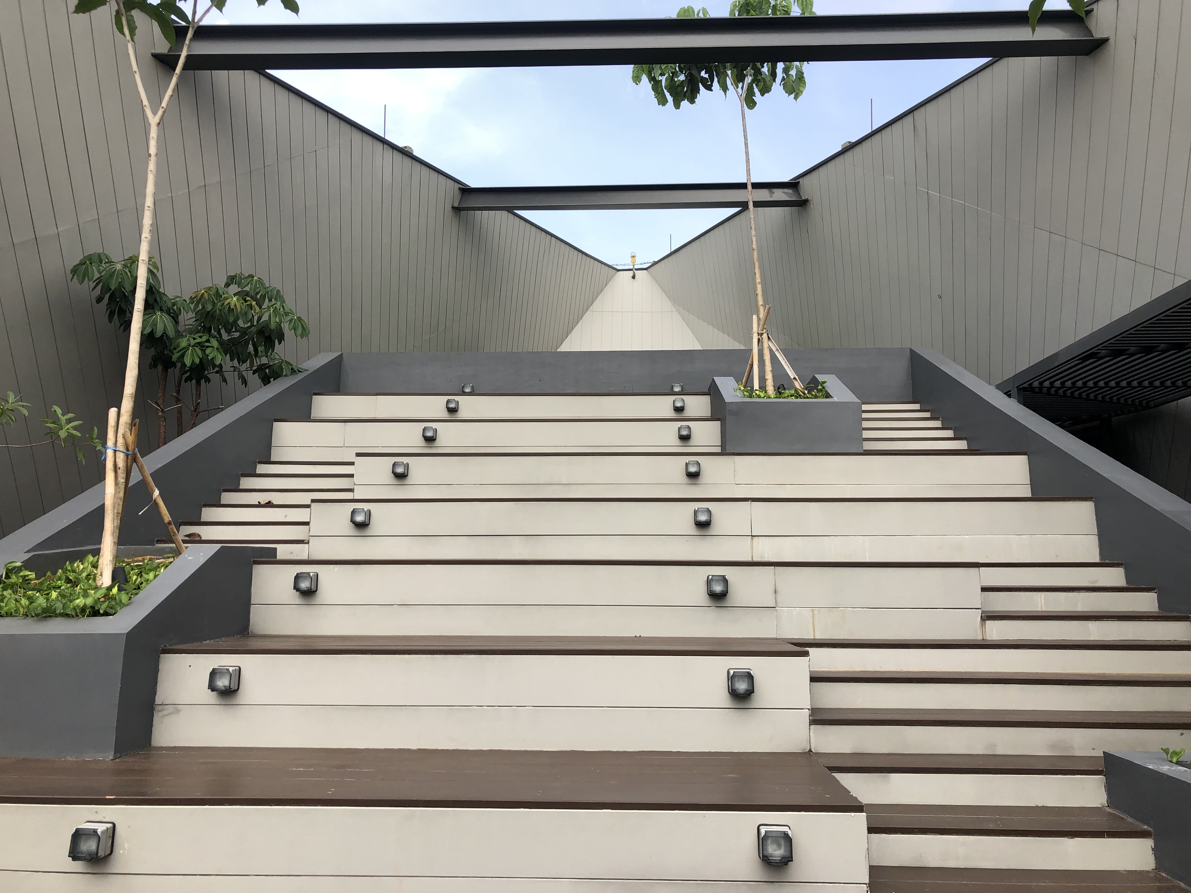 Gedung PT Kapal Api Global (Sumber gambar: Indah Permata Hati/Hypeabis.id)