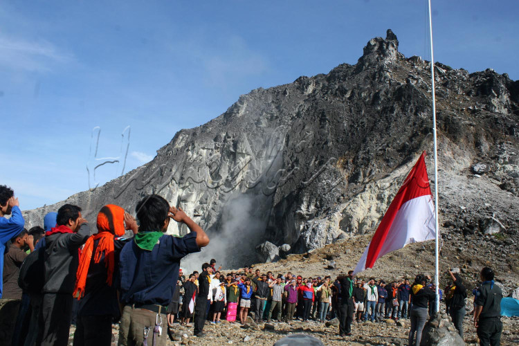 LOMBA FOTO EKSPRESI KEMERDEKAAN