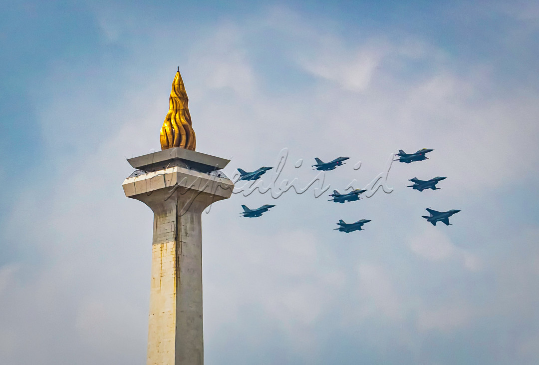 Kemerdekaan Indonesia diraih dan dipertahankan dengan penuh perjuangan, sudah selayaknya kini kita jaga dan membuat bangsa Indonesia sebagai bangsa yang berdaulat dari Sabang sampai Merauke.. 