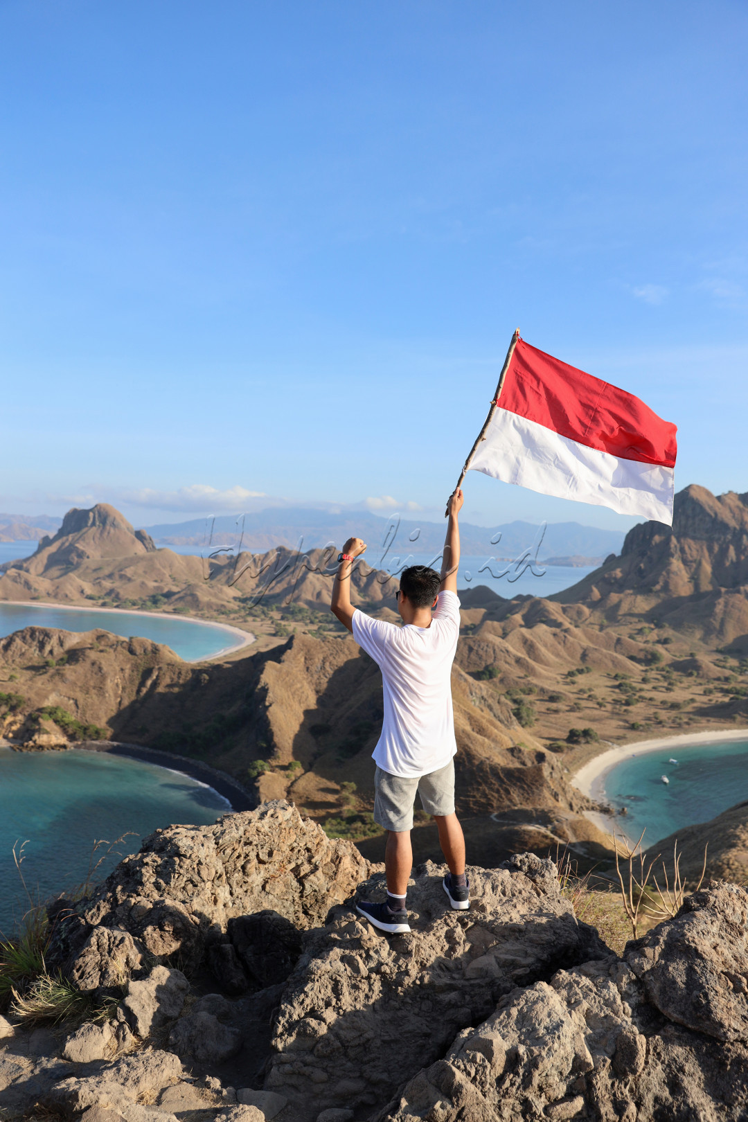 Bangkitlah pariwisata Indonesia