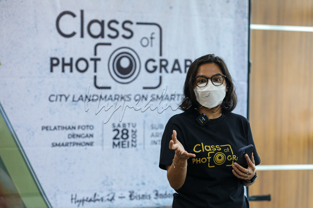 Untuk lebih memperkenalkan Hypeabis.id Divisi Foto Bisnis Indonesia menggelar Class of Photography dengan tema “City Landmarks on Smartphone”.
<div> </div>