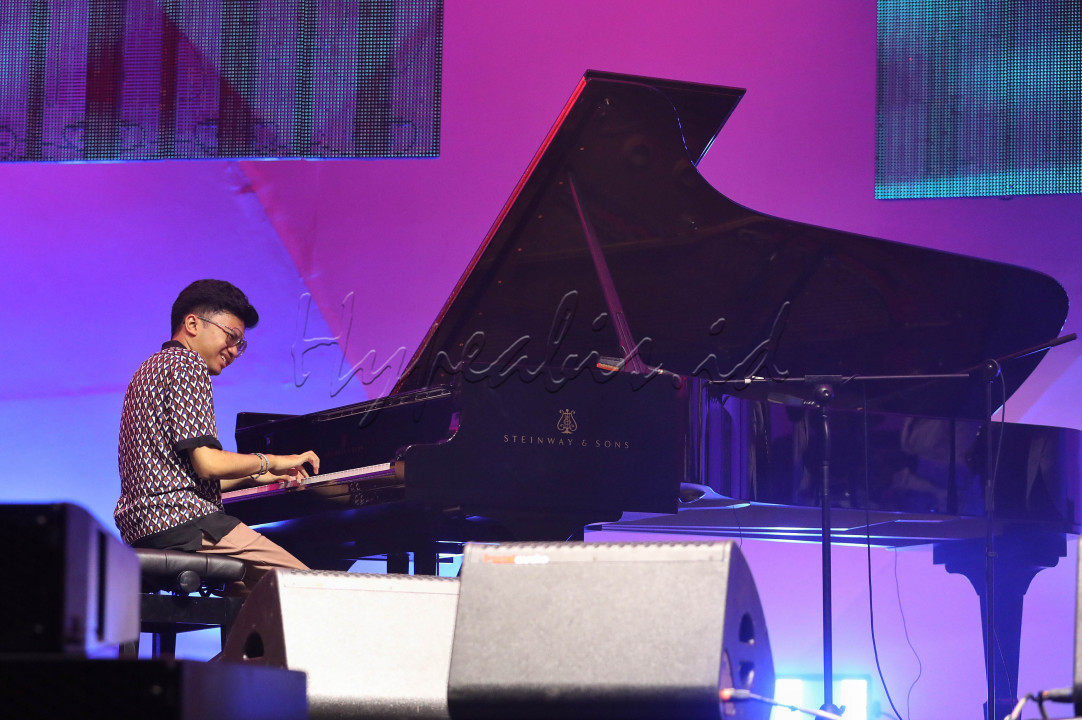 Pianis Joey Alexander tampil pada hari kedua BNI Java Jazz Festival 2023 di JIExpo Kemayoran, Jakarta, Sabtu (3/6/2023).<br />
